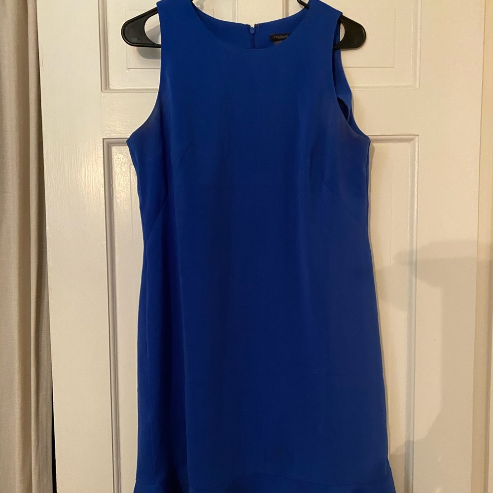 Perfect work appropriate dress! 💙